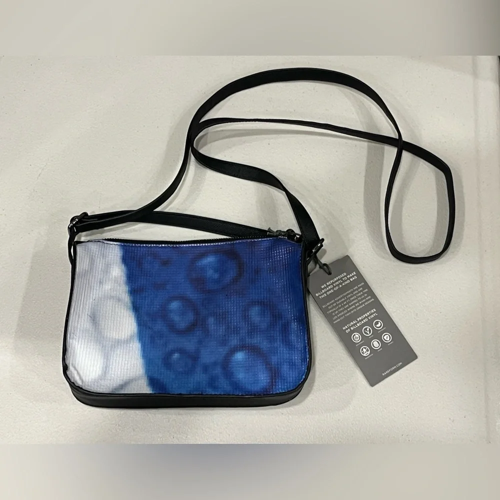 NEW Rareform “Rae” Crossbody Repurposed Billboard Vinyl Blue & Black Crossbody - Picture 2 of 6